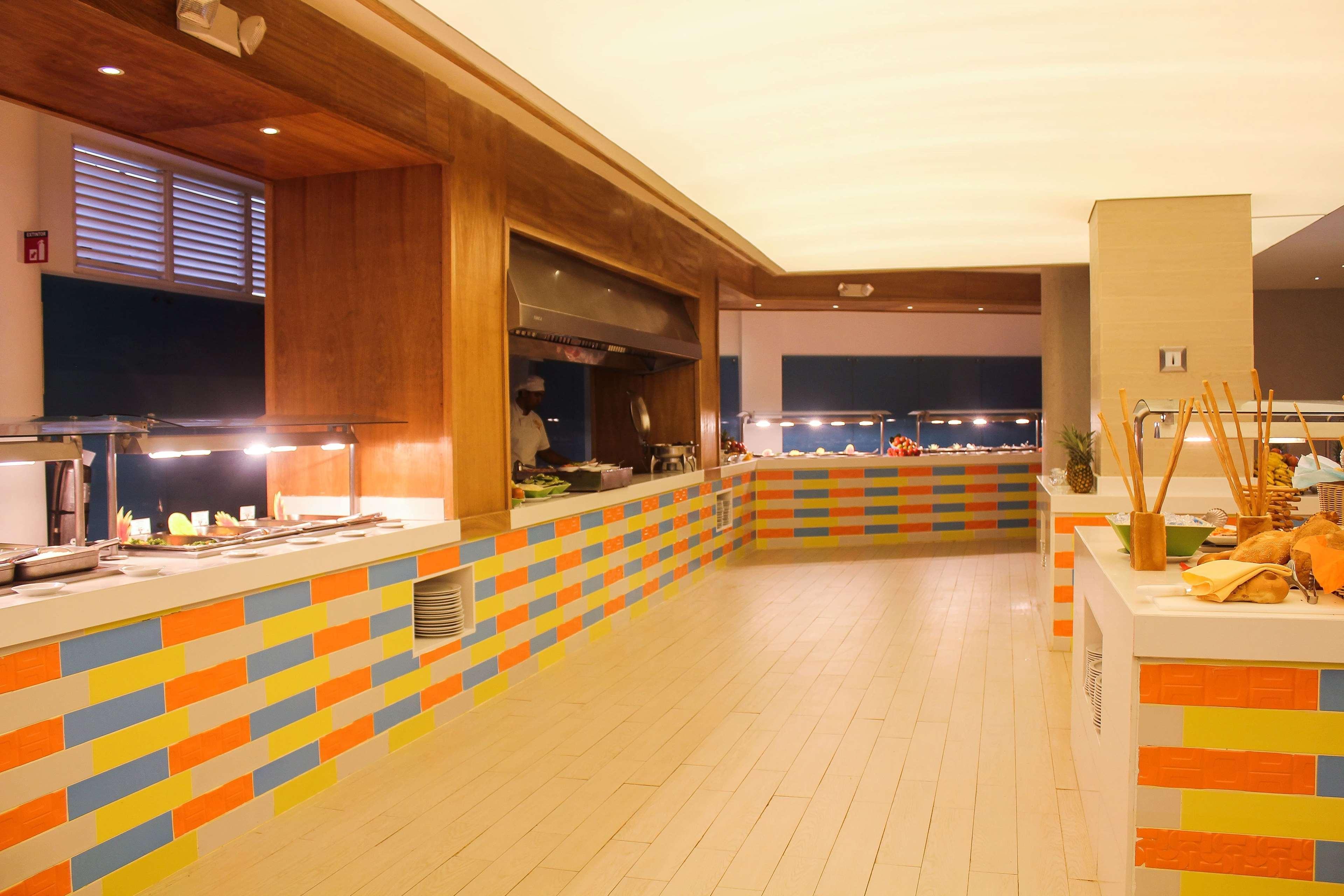 Viva Tangerine By Wyndham, A Trademark All Inclusive Cabarete Exterior photo