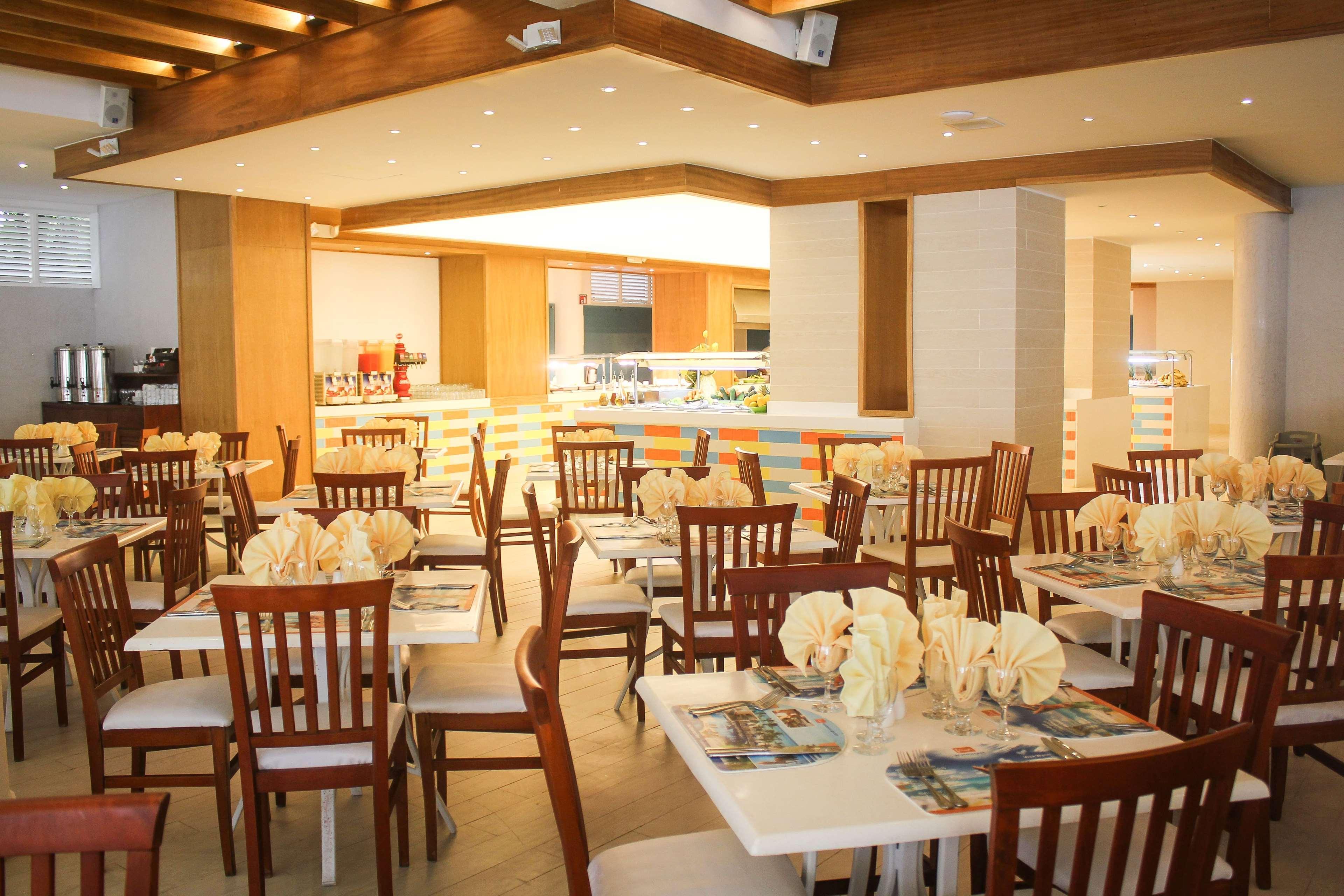 Viva Tangerine By Wyndham, A Trademark All Inclusive Cabarete Exterior photo